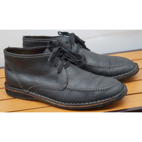 john varvatos chukka boots Men size 8.5